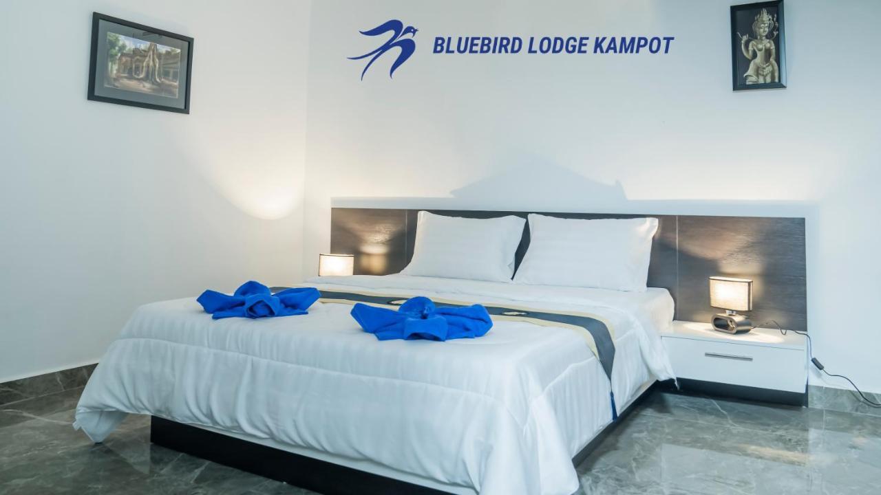 Bluebird Lodge Kampot Exterior foto